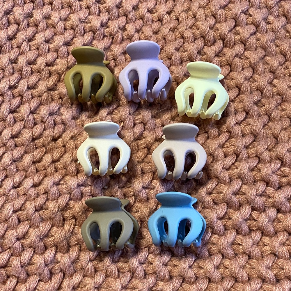 Colorful Set of Claw Clips